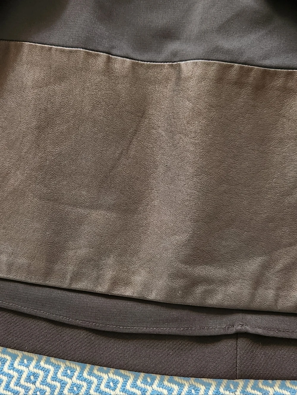 Alice + Olivia Black Overlap Mini Skirt - Picture 8 of 12